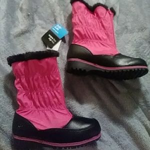 Girl's winter boots